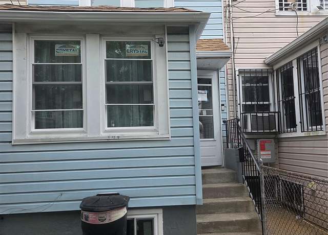 Property at 118-39 153rd St, Jamaica, NY 11434, 2 beds, 1.5 baths