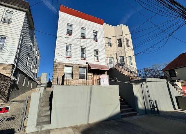 Property at 1612 Haight Ave, Bronx, NY 10461, 7 beds, 4 baths