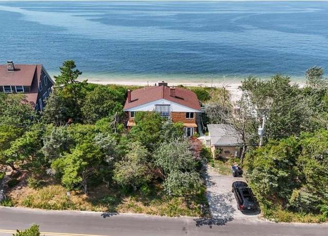 Property at 96 Creek Rd, Wading River, NY 11792, 4 beds, 2 baths