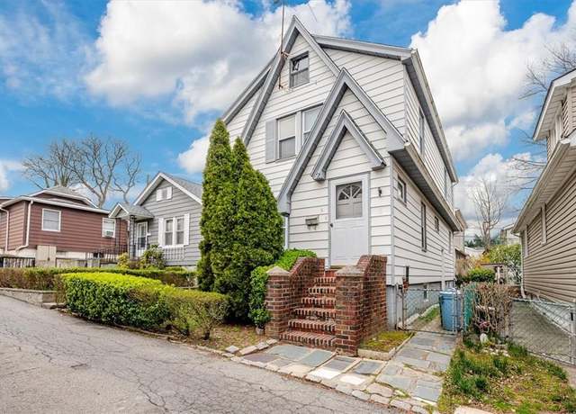 Property at 6 Fern Pl #6, Bronx, NY 10465, 3 beds, 1.5 baths