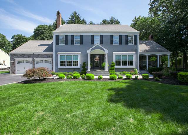 Property at 26 Heide Ct S, Saint James, NY 11780, 4 beds, 3 baths