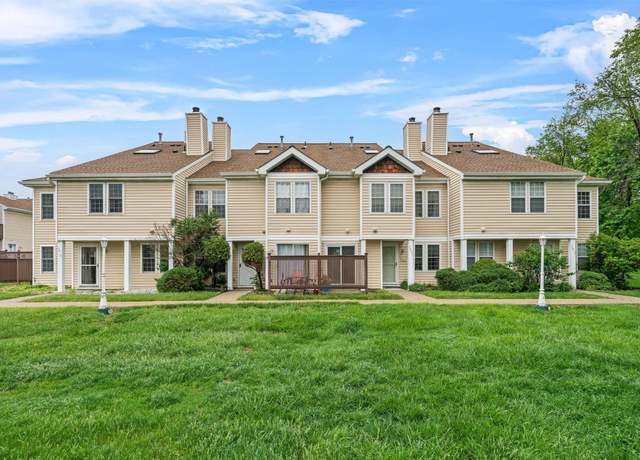 Property at 2816 Whispering Hls, Chester, NY 10918, 3 beds, 2.5 baths