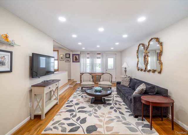 Property at 522 Shore Rd Unit 4O, Long Beach, NY 11561, 1 bed, 1 bath