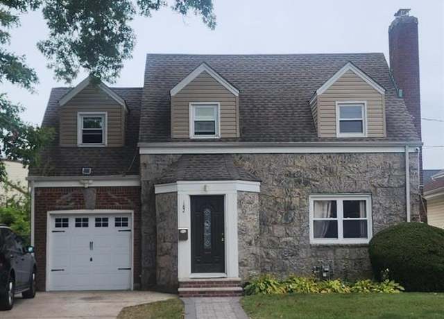 Property at 182 Long Beach Rd, Hempstead, NY 11550, 3 beds, 1.5 baths