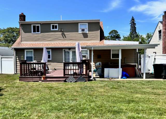 Property at 204 Beechwood Ave, Roosevelt, NY 11575, 4 beds, 3 baths