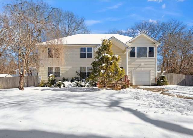 Property at 390 Auborn Ave, Shirley, NY 11967, 5 beds, 3 baths