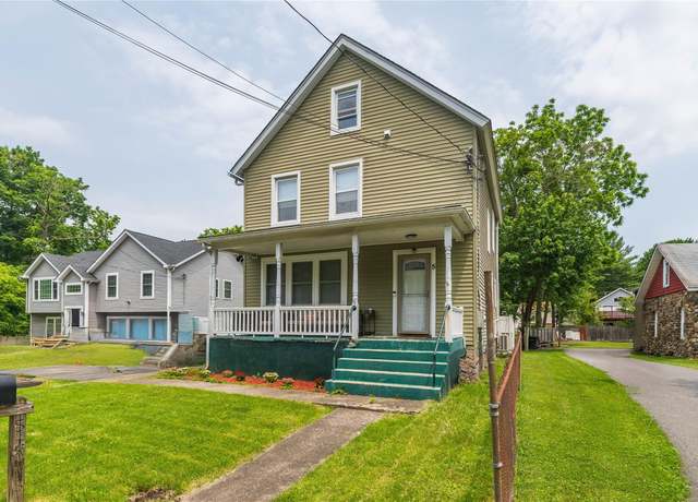 Property at 5 James St, Harriman, NY 10926, 3 beds, 1.5 baths