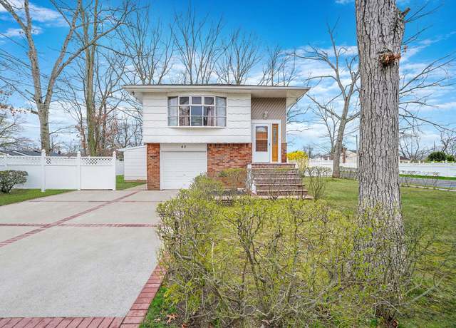 Property at 42 The Blvd, North Amityville, NY 11701, 4 beds, 2 baths