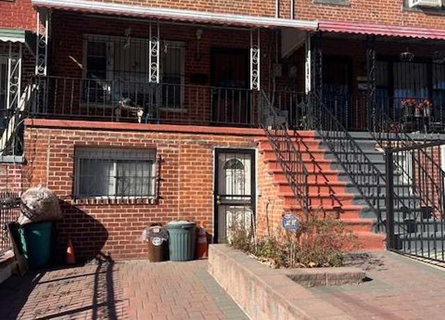 Property at 3613 Paulding Ave, Bronx, NY 10469, 3 beds, 2.5 baths