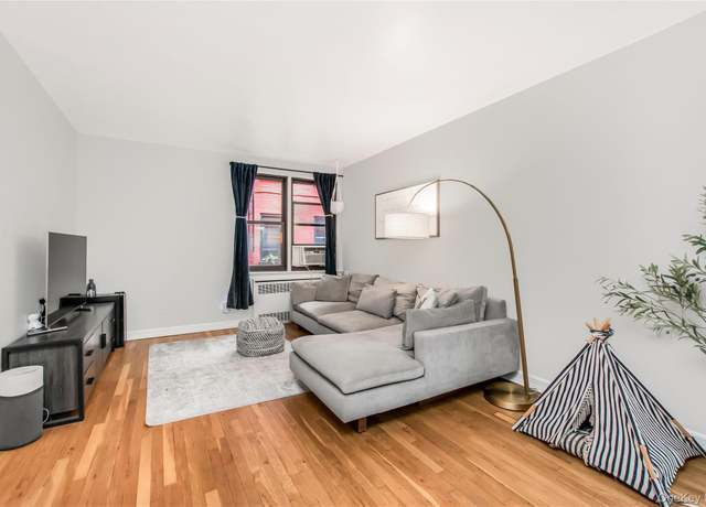 Property at 512 Kappock St Unit 1K, Bronx, NY 10463, 1 bed, 1 bath