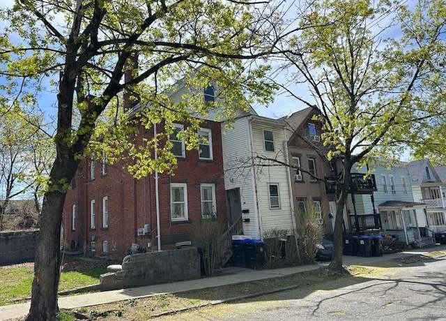 Property at 29 Cottage St, Poughkeepsie, NY 12601, 4 beds, 2 baths