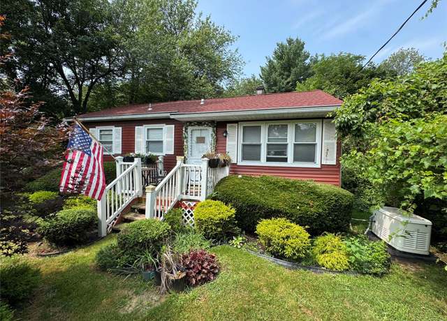 Property at 163 Rock Cut Rd, Newburgh, NY 12550, 3 beds, 1 bath