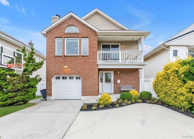 Property at 227 W Pine St, Long Beach, NY 11561, 4 beds, 3 baths
