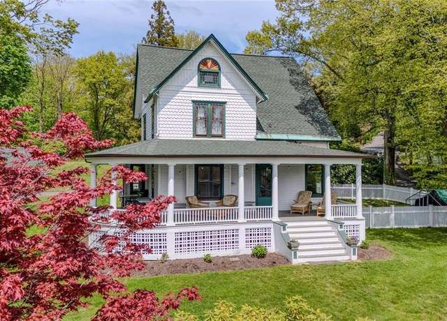 Property at 125 Bleeker St, Port Jefferson, NY 11777, 4 beds, 2.5 baths