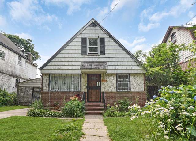 Property at 89-48 196th St, Jamaica, NY 11423, 4 beds, 3 baths