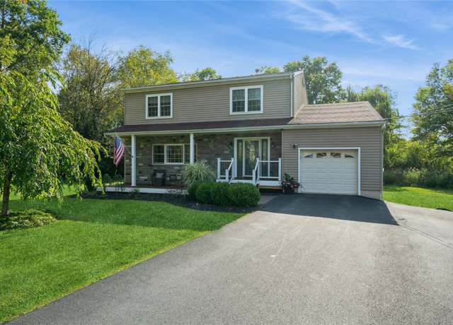 Property at 19 Kipp Rd, Goshen, NY 10924, 3 beds, 2.5 baths