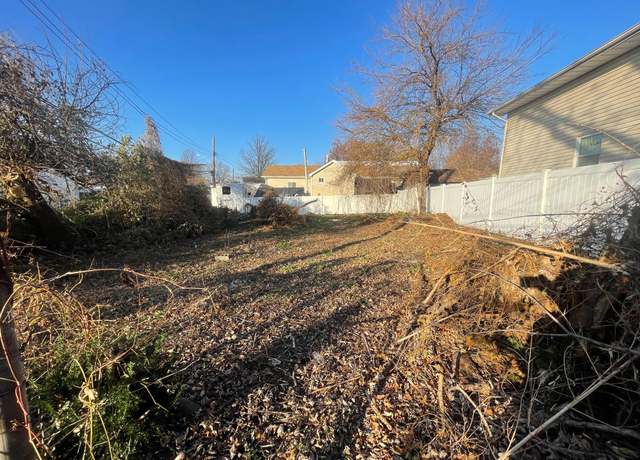 Property at 1025 Harding Park, Bronx, NY 10473