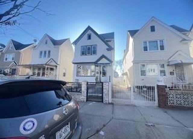 Property at 129-40 135 St, Jamaica, NY 11420, 3 beds, 2.5 baths