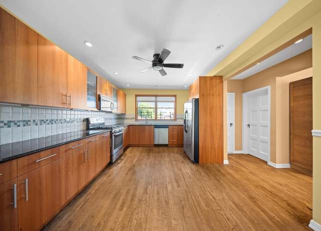Property at 40-40 203rd St Unit 12B, Bayside, NY 11361, 3 beds, 1.5 baths