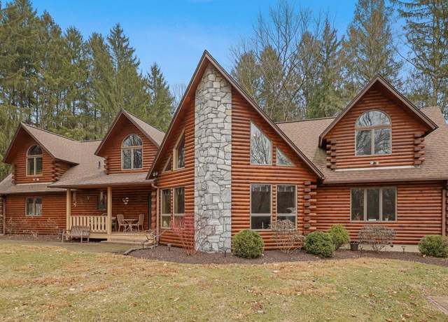 Property at 4 Green Acres Ln, Brewster, NY 10509, 4 beds, 2.5 baths