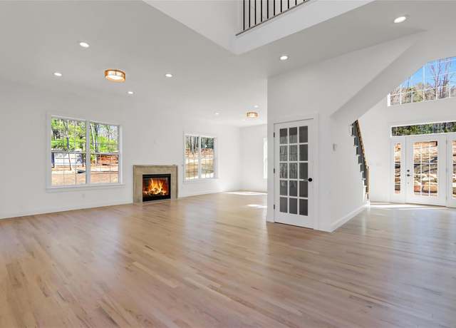Property at 15 Deer Ridge Trl, Water Mill, NY 11976, 4 beds, 4 baths