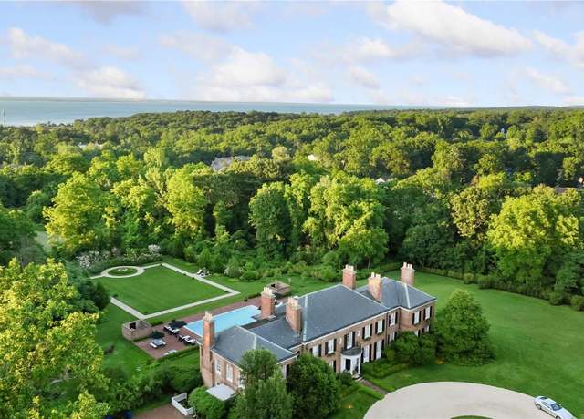 Property at 71 Old Tappan Rd, Glen Cove, NY 11542, 8 beds, 11.5 baths