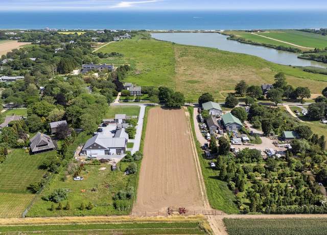 Property at 89 Wainscott Main St, Wainscott, NY 11975