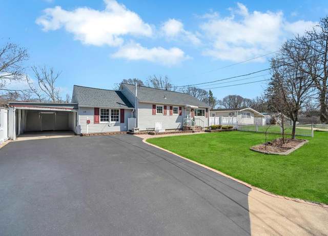 Property at 34 Morning Dr, Centereach, NY 11720, 3 beds, 1 bath