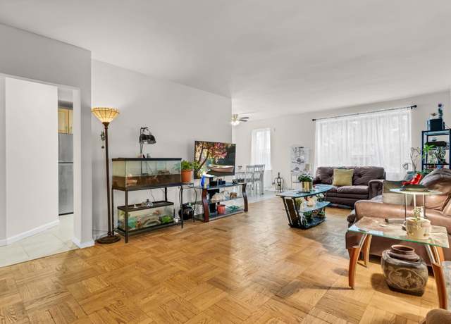 Property at 640 W 231 St Unit 2B, Bronx, NY 10463, 3 beds, 2 baths
