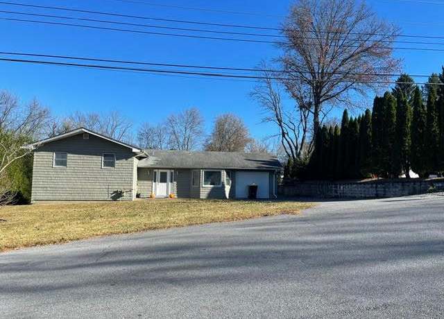 Property at 5 Bellvale Blvd, Warwick, NY 10990, 3 beds, 2 baths
