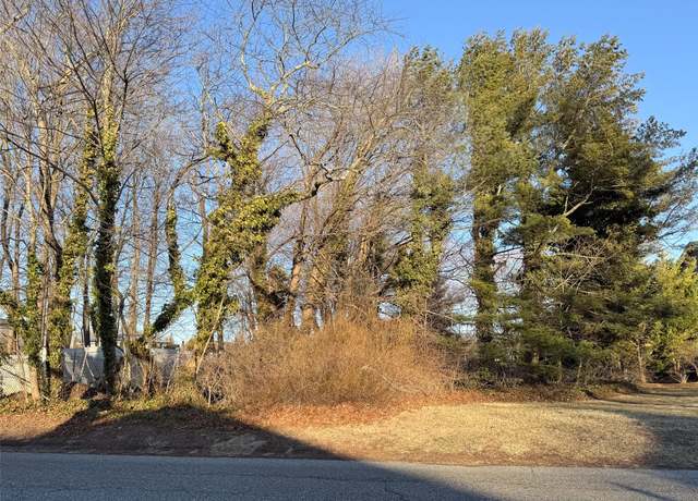 Property at Lincoln Ave, Sayville, NY 11782