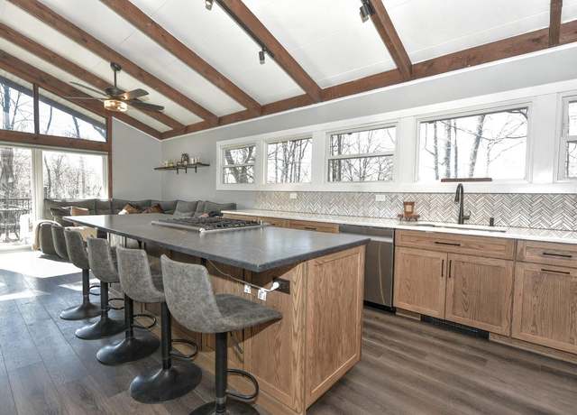 Property at 71 Fawn Hill Rd, Tuxedo Park, NY 10987, 4 beds, 3 baths
