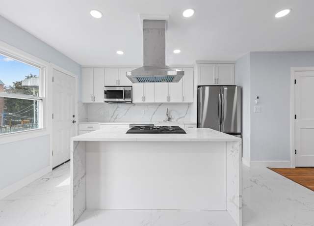 Property at 10110 Avenue J, Brooklyn, NY 11236, 6 beds, 3 baths