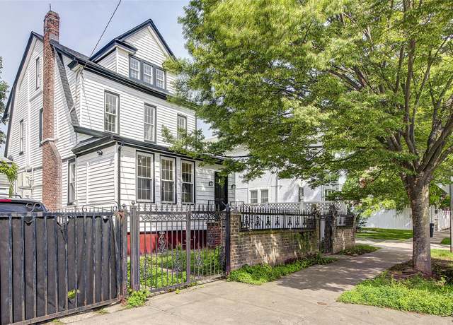 Property at 107-12 173rd st. Jamaica, Jamaica South, NY 11433, 6 beds, 5 baths