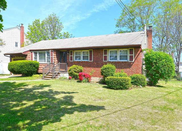 Property at 355 N Iowa Ave, Massapequa, NY 11758, 4 beds, 1.5 baths