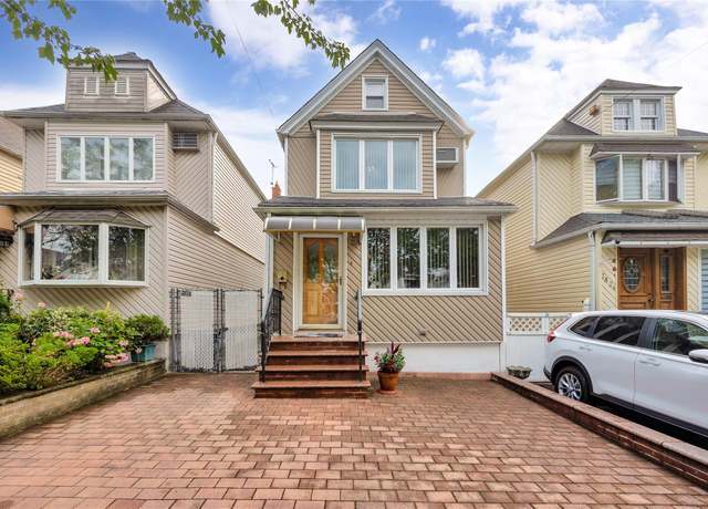 Property at 78-28 64 Pl, Glendale, NY 11385, 3 beds, 2.5 baths