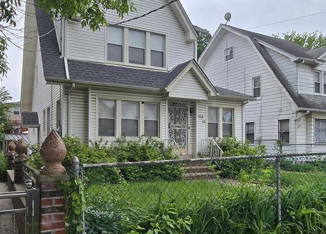 Property at 194-34 115th Rd, Saint Albans, NY 11412, 3 beds, 1.5 baths
