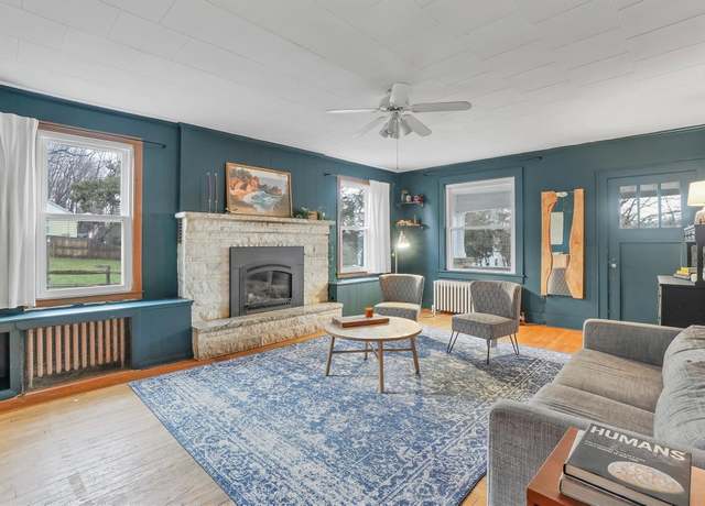 Property at 140 S Montgomery St, Walden, NY 12586, 3 beds, 1 bath