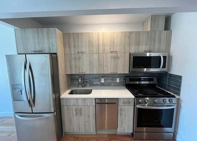Property at 28-06 21 St Unit 6FA, Astoria, NY 11102, 1 bed, 1 bath
