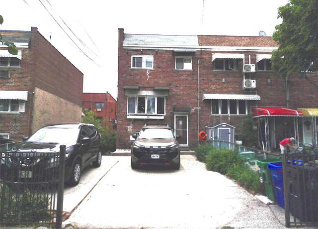 Property at 277 Graff Ave, Bronx, NY 10465, 5 beds, 2.5 baths