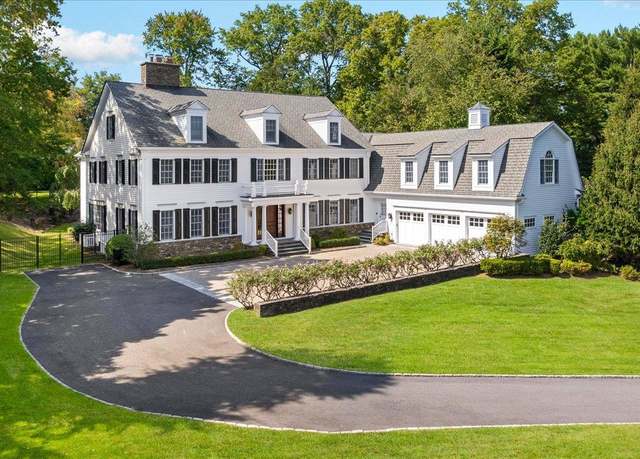 Property at 20 Colonial Rd, White Plains, NY 10605, 5 beds, 6.5 baths