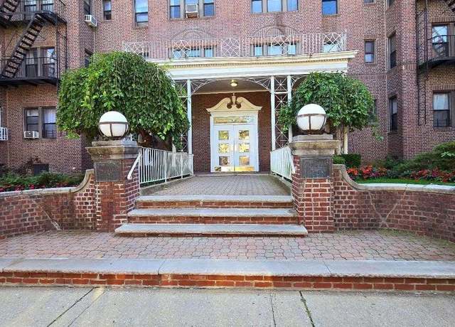 Property at 170-40 Highland Ave #208, Jamaica Estates, NY 11432, 1 bath