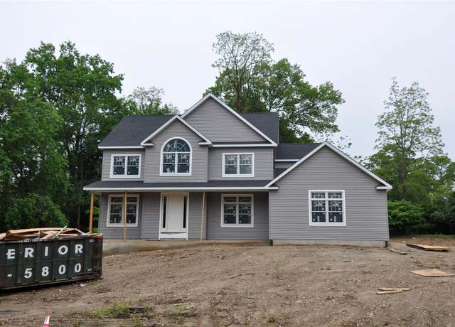 Property at 10 Winfield Dr, Sound Beach, NY 11789, 4 beds, 3 baths