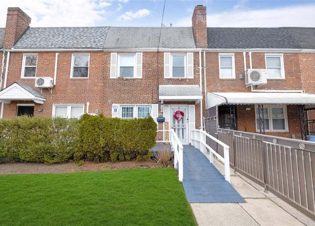 Property at 76-21 167th St, Flushing, NY 11366, 3 beds, 1.5 baths