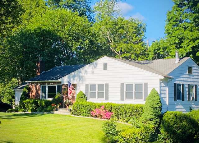 Property at 80 Oak Ridge Rd, Pleasantville, NY 10570, 3 beds, 2 baths