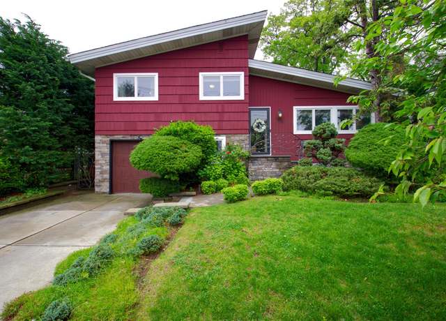 Property at 26-26 210th Pl, Bayside, NY 11360, 3 beds, 2 baths