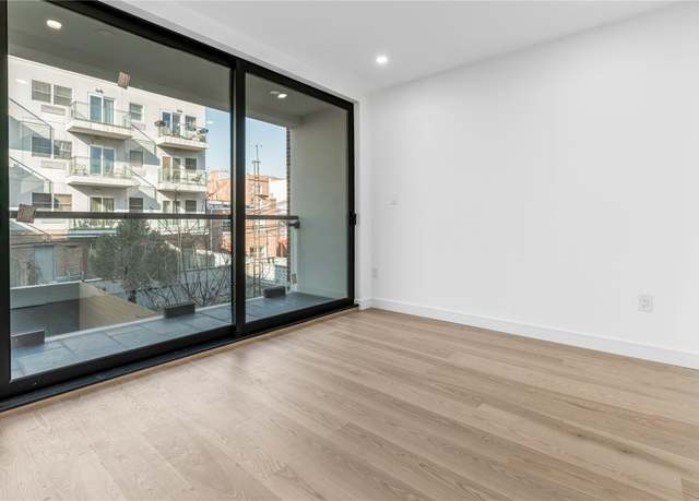 Property at 2588 38th St, Astoria, NY 11103, 1 bed, 1 bath
