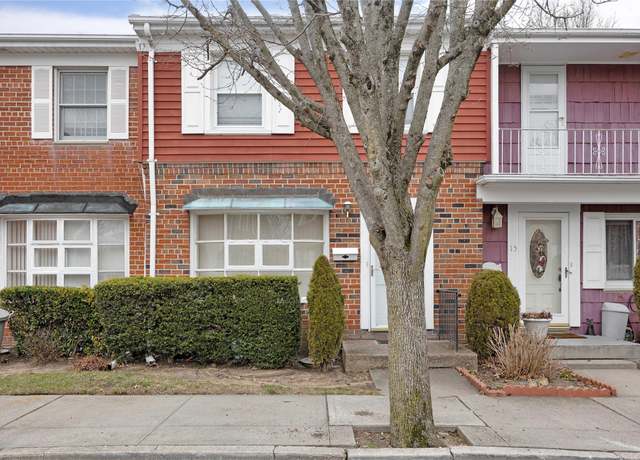 Property at 350 Corona Ave #14, Valley Stream, NY 11580, 3 beds, 1.5 baths