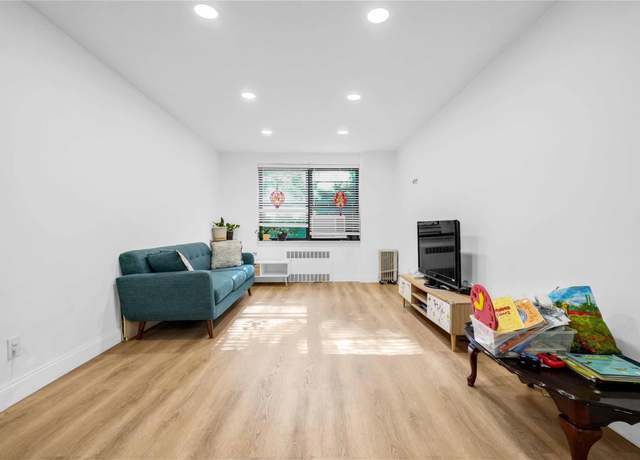 Property at 141-15 28th Ave Unit 1E, Flushing, NY 11354, 2 beds, 1 bath
