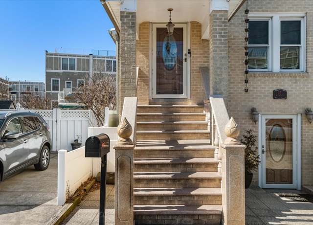 Property at 331 Beach 41st St, Far Rockaway, NY 11691, 5 beds, 2 baths
